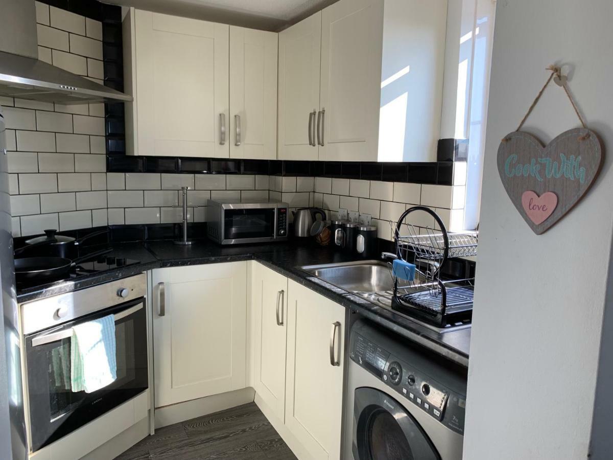 Eskdaill Place Apartment Kettering Eksteriør billede